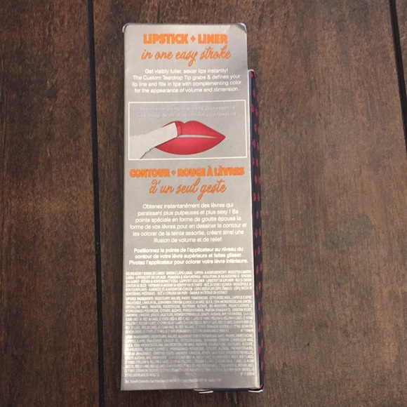 Benefit double the lip lipstick & liner in one - Picture 2 of 3